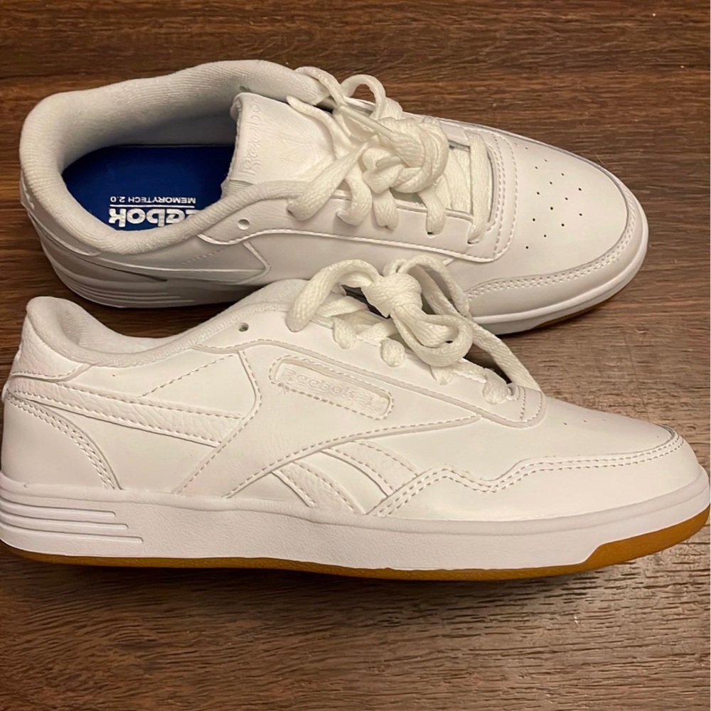 Reebok womens shoes size 7